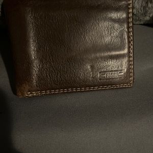 Fossil wallet
